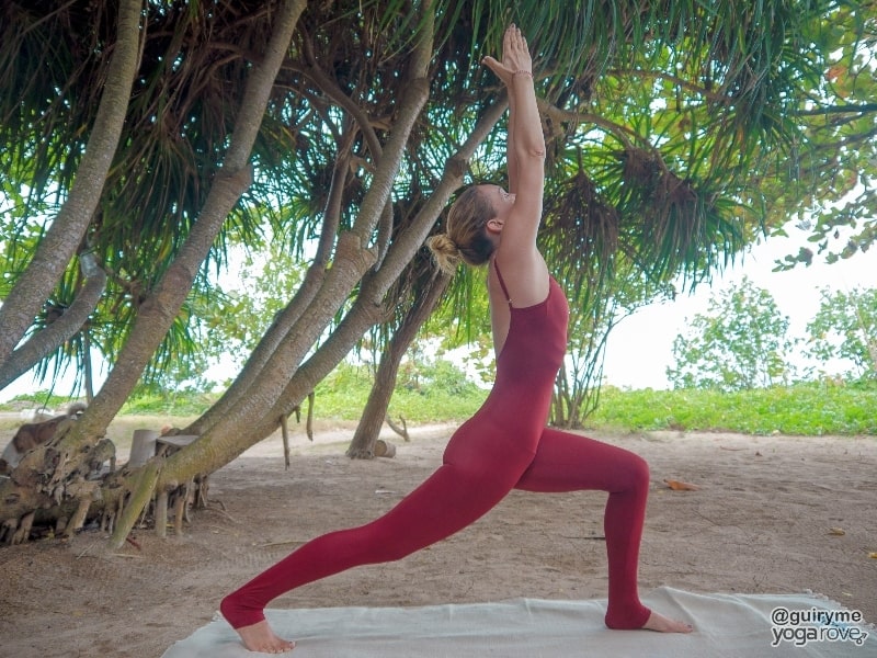 yogi practicing high lunge to prep for pigeon